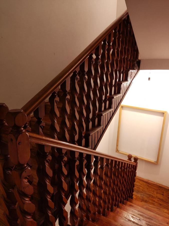 Moonlight Hostel Pristina Esterno foto